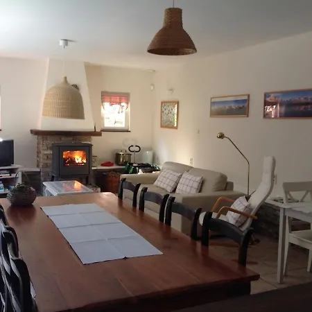 Cozy Chalet In Bohan With Forest Nearby *